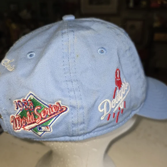 New Era Light Blue Los Angeles Dodgers Hat - Picture 10 of 11